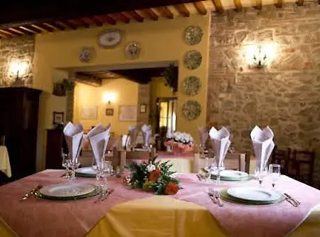 호텔 Country House Torre Burchio *